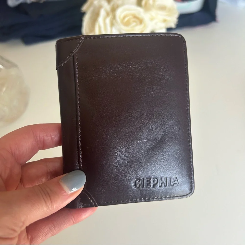Ciephia RFID blocking genuine leather bi fold wallet brown